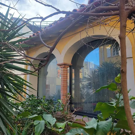 Апартаменты Le Patio St Jacques